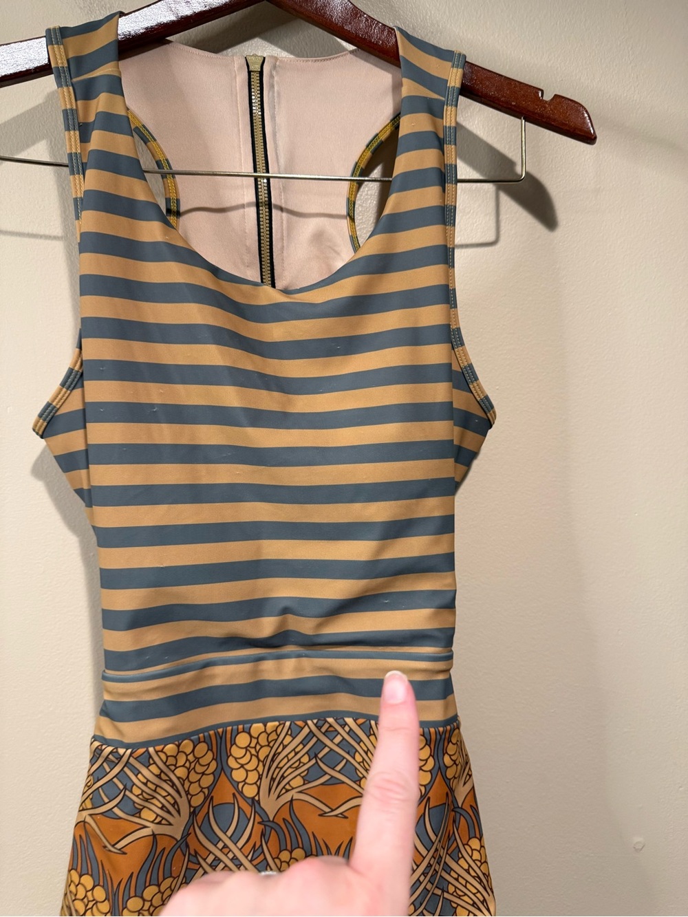 Albion Fit Dorothy One Piece Swim Golden Hour size XL - Picture 9 of 16